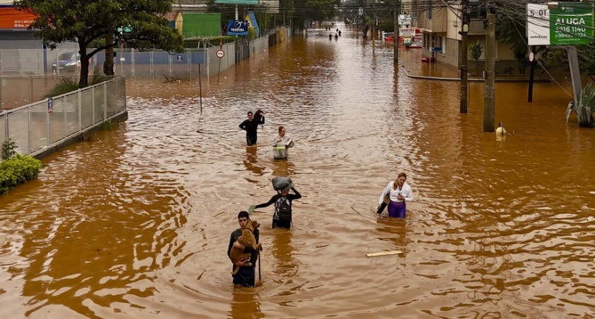  Las inundaciones en Brasil empeoran y ya hay más de 90 muertos