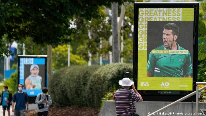Australia: detuvieron a Novak Djokovic