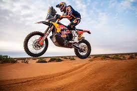 El argentino Kevin Benavides ganó por segunda vez el Rally Dakar en la categoría motos