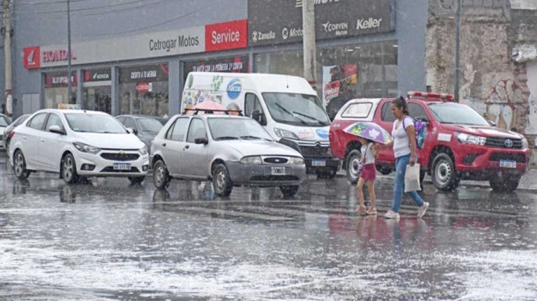 Alerta por abundantes lluvias en varias provincias argentinas