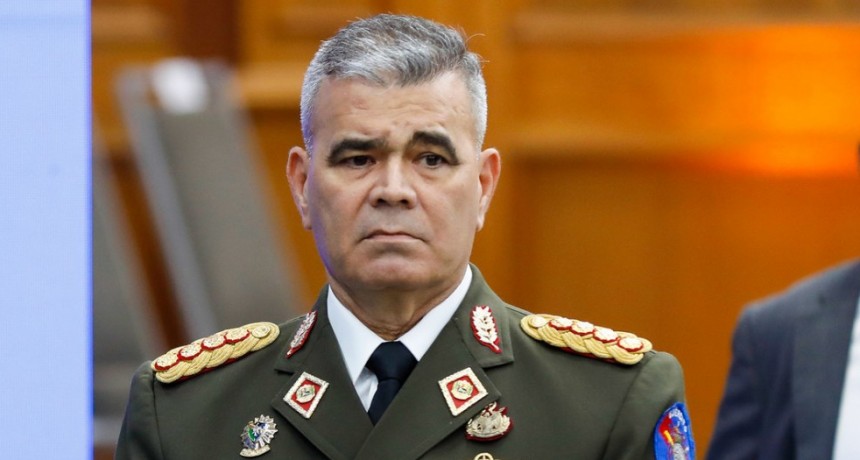 Ministro de Maduro pide la 