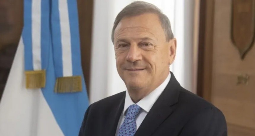 El Gobierno desplazó al titular del RENAPER y redefinió cargos en UIF, Transporte y Energía