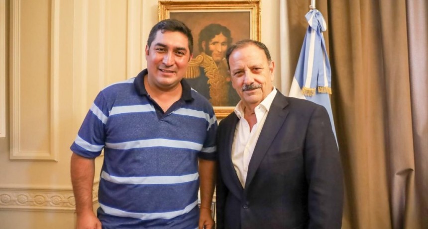 Anuncian obras para Ángel Vicente Peñaloza