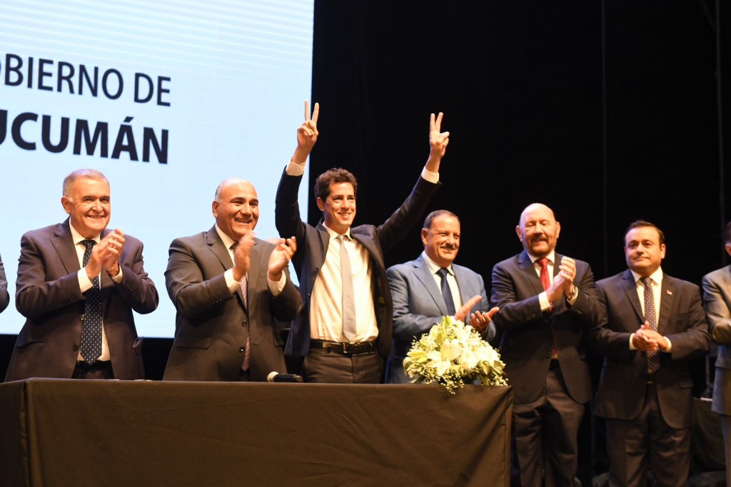 Quintela acompaño a Manzur en su reasunción como gobernador de Tucumán