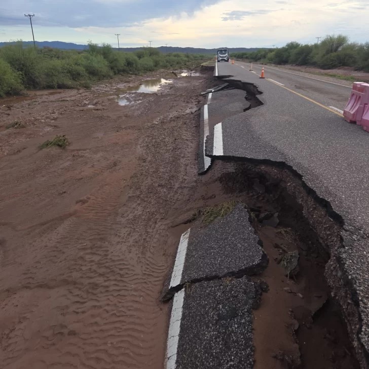 Cortan la Ruta 141 que une San Juan con La Rioja