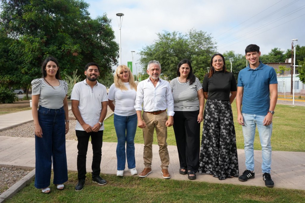 El intendente capitalino sigue renovando su gabinete