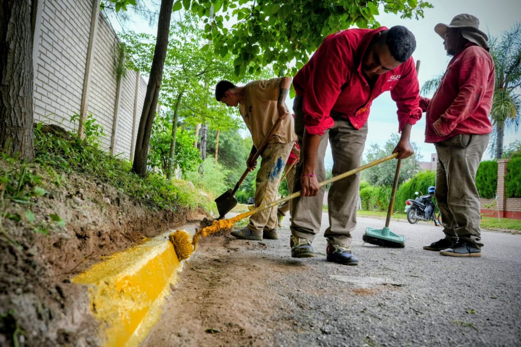 Municipio trabajo mejorando la zona oeste