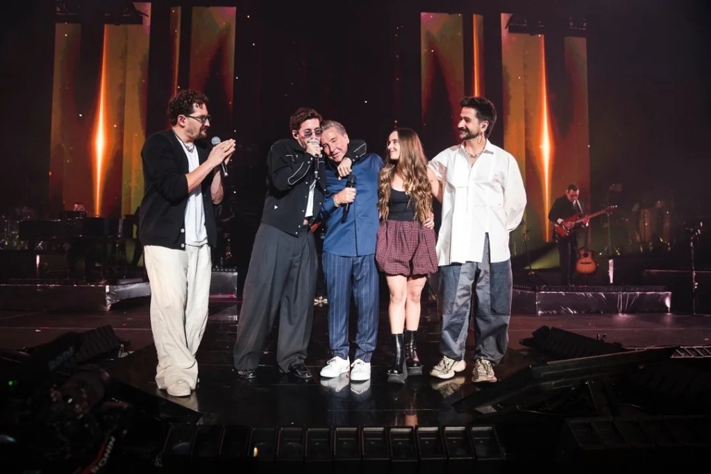 Montaner la rompe en el Movistar Arena