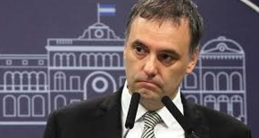 Ajuste en los medios públicos: el Gobierno no descarta cerrar la TV Pública y avanza con recortes