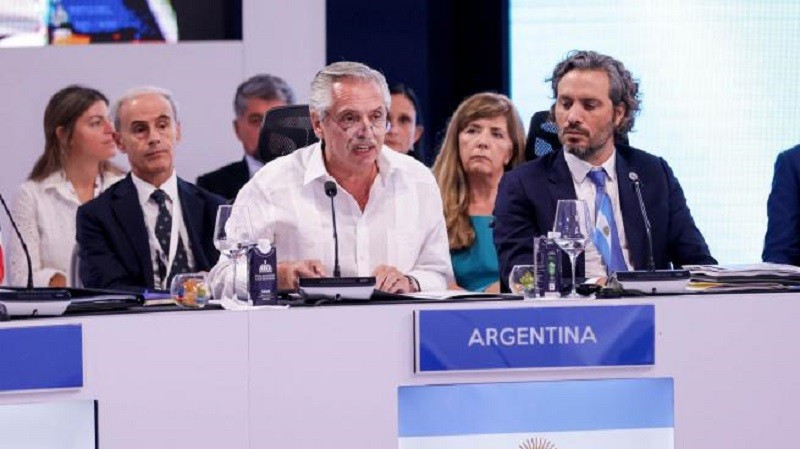 Cumbre Iberoamericana cerró pidiendo un sistema financiero más equitativo