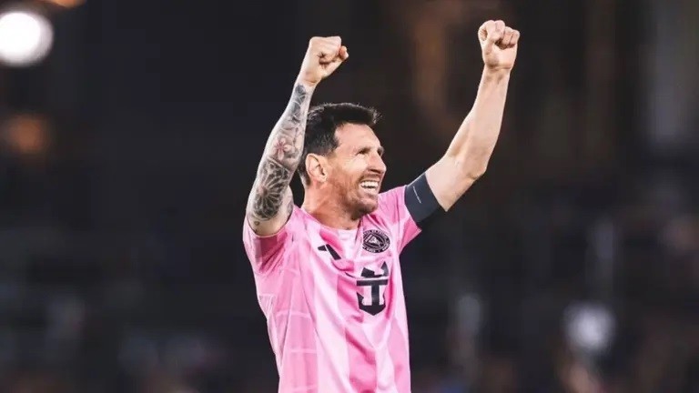 Messi marc&oacute; el gol 900 