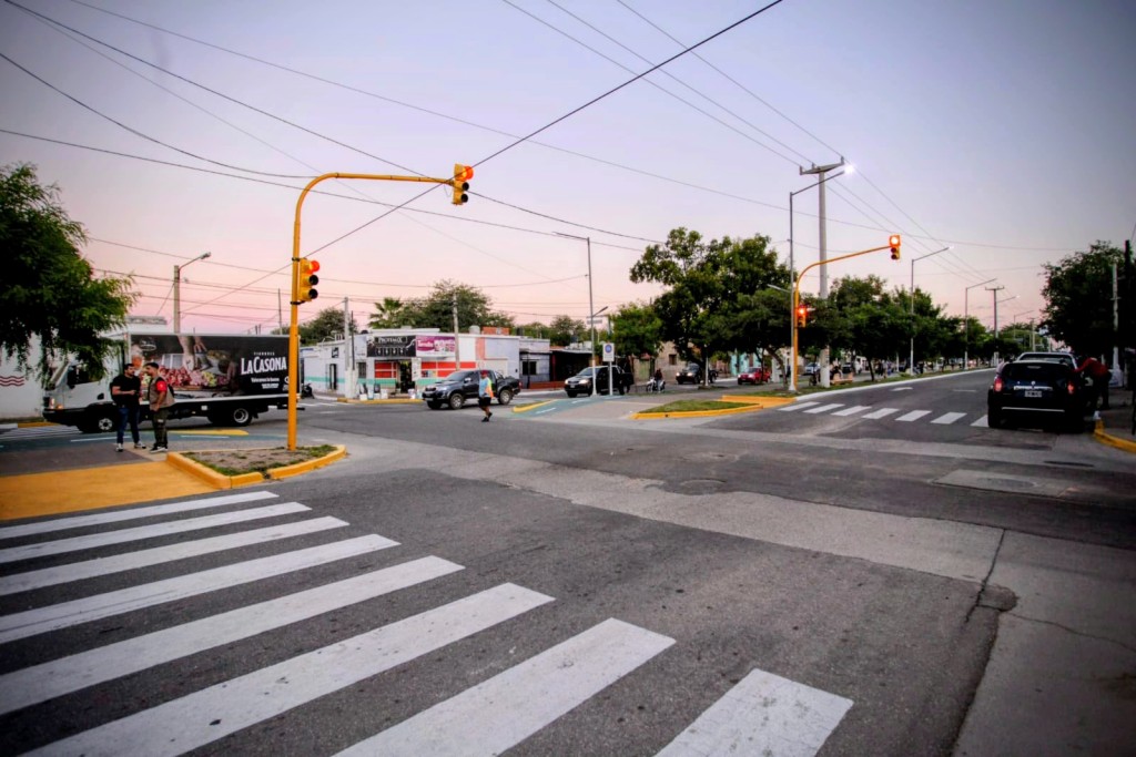 Municipio instal&oacute; nuevo sem&aacute;foro