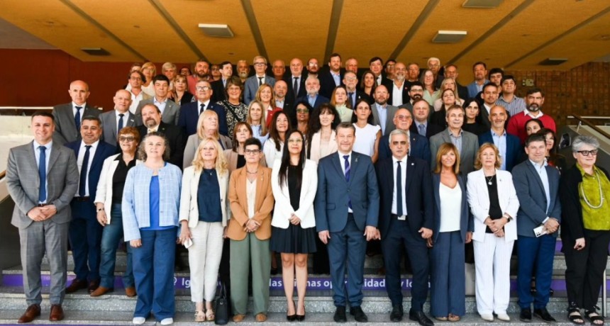 Franco Bartolacci asume la presidencia del CIN y define la agenda universitaria 2026-2027