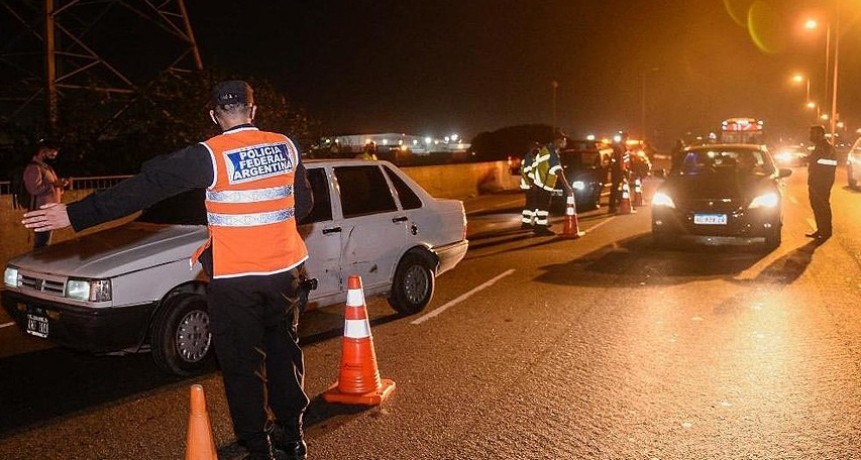 Alberto Fern&aacute;ndez agradeci&oacute; el acatamiento a las nuevas medidas
