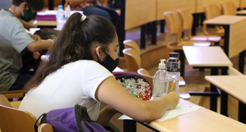 UNLaR public&oacute; el listado de c&aacute;tedras presenciales