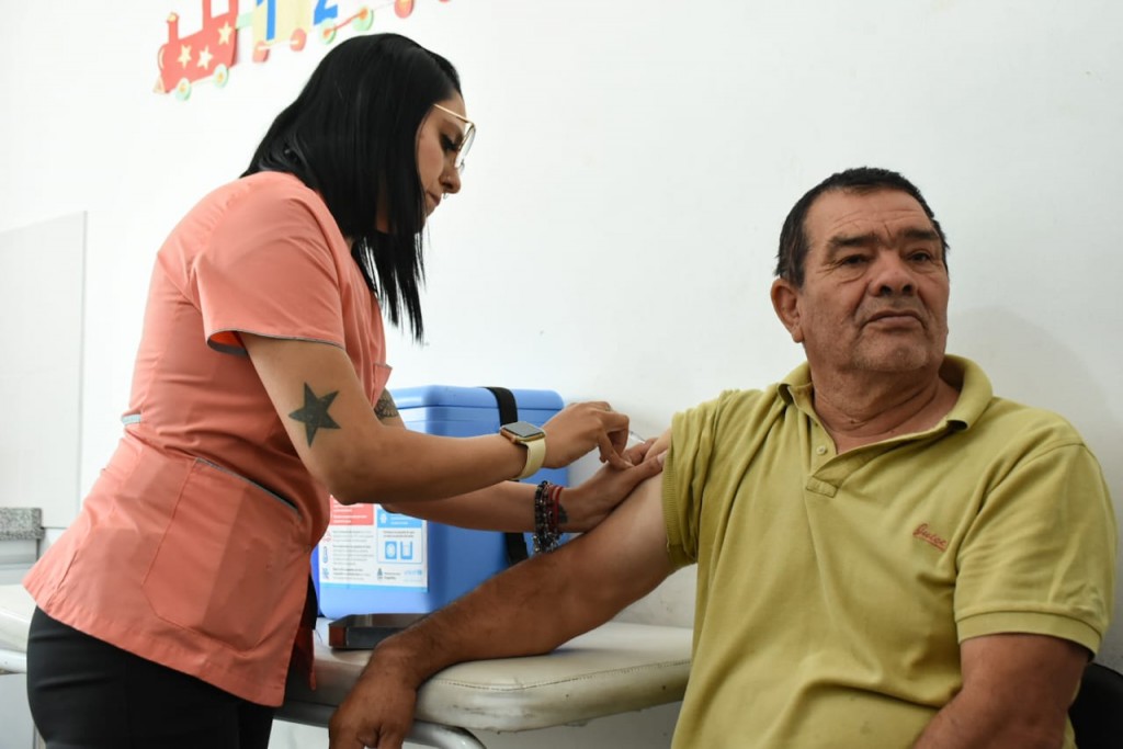 Salud inicio la campaña de vacunación contra la gripe