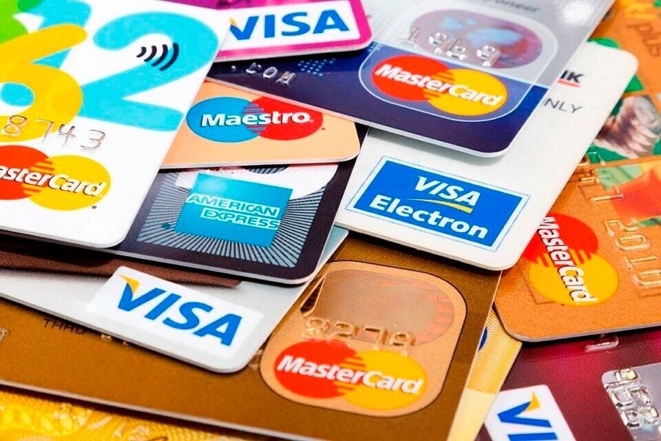 Modifican régimen de las tarjetas de crédito