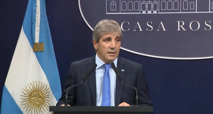Caputo adelantó que Argentina tendrá una reforma impositiva 