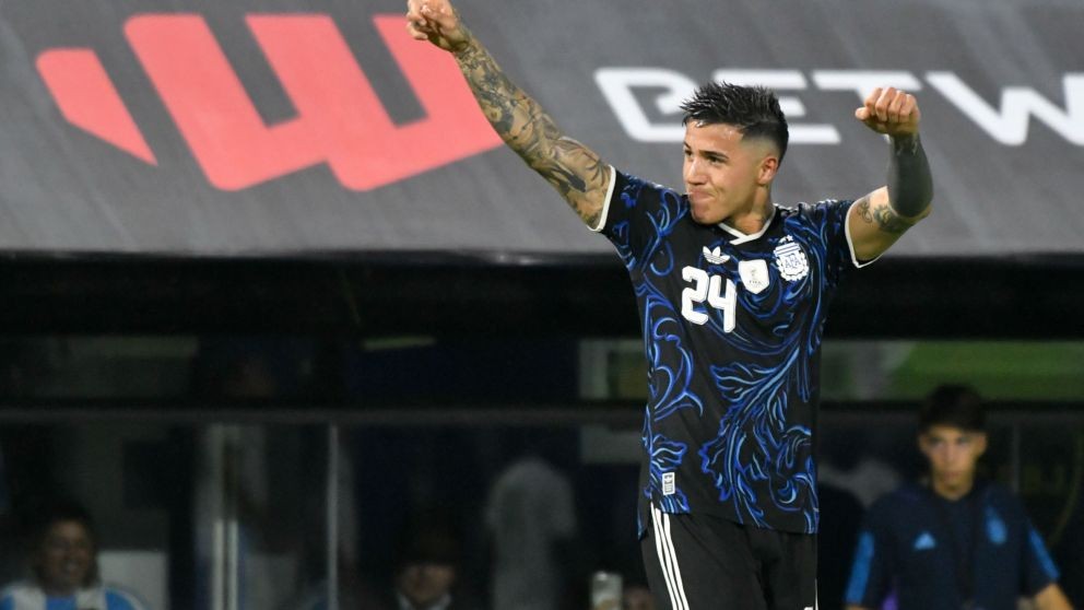 Tensi&oacute;n en Chelsea: sancionan a Enzo Fern&aacute;ndez y crece la incertidumbre sobre su futuro