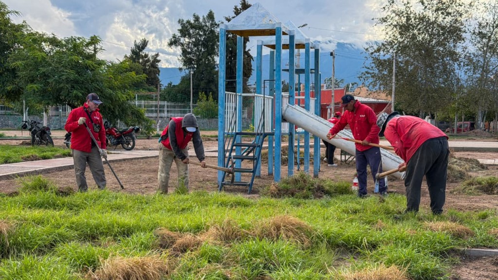 Municipio sigue con el plan de limpieza y mantenimiento en la zona este de la capital