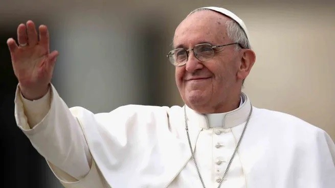 El Vaticano estrena un documental que recorre la vida y el legado de Jorge Bergoglio