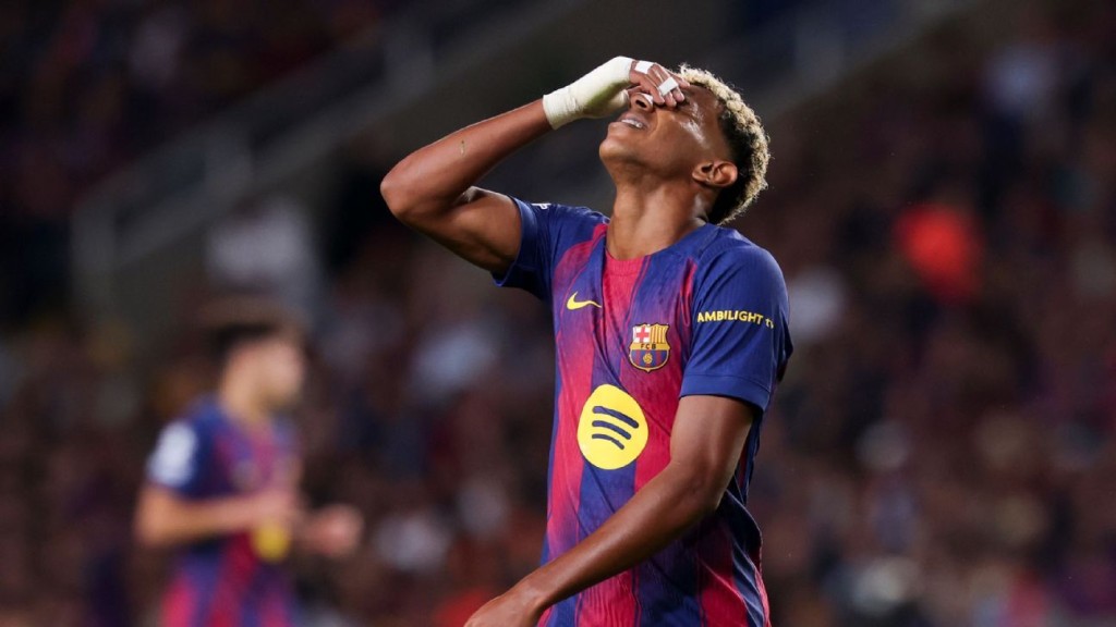 Alarma en FC Barcelona: Lamine Yamal marc&oacute; el gol del triunfo y sali&oacute; lesionado