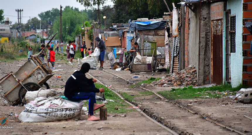La UCA advierte que la baja de la pobreza es &ldquo;una ficci&oacute;n&rdquo; que no se siente en el bolsillo  Bajada