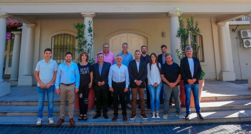 Intendentes de La Rioja y Santa Fe sellan una &ldquo;Hermandad Federal&rdquo; y endurecen cr&iacute;ticas al Gobierno nacional