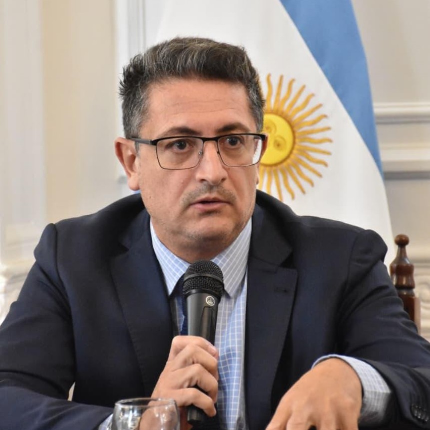 Ricardo Herrera pidi&oacute; no hablar de candidaturas cuando la gente no llega a fin de mes