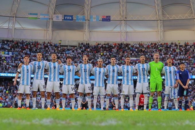 Seleccionado Sub 20:  Argentina goleó 3-0 a Guatemala y se clasificó a los octavos de final del Mundial