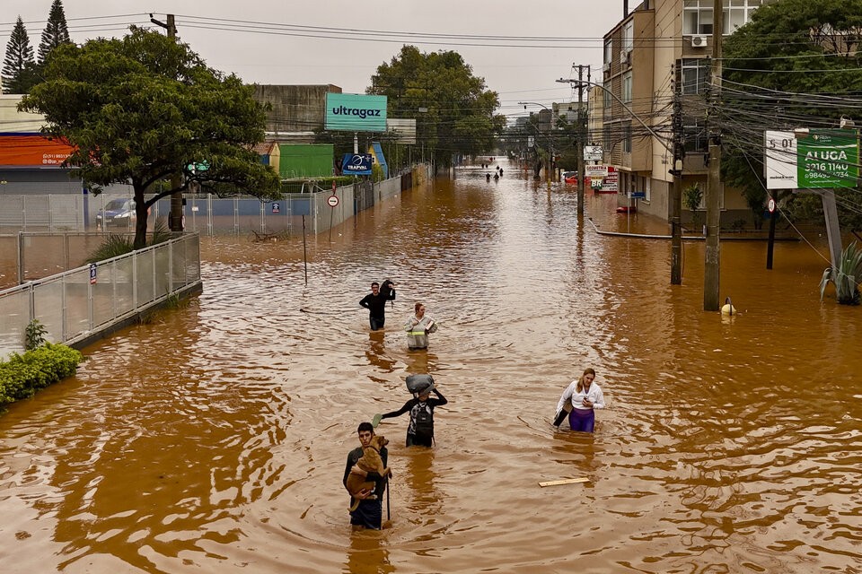  Las inundaciones en Brasil empeoran y ya hay más de 90 muertos