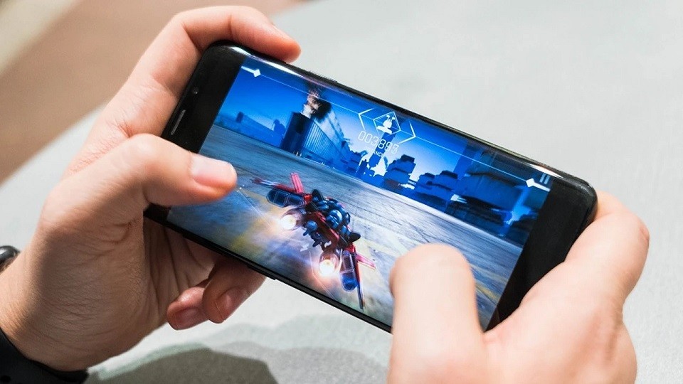 El Gobierno eliminó los impuestos para importar celulares