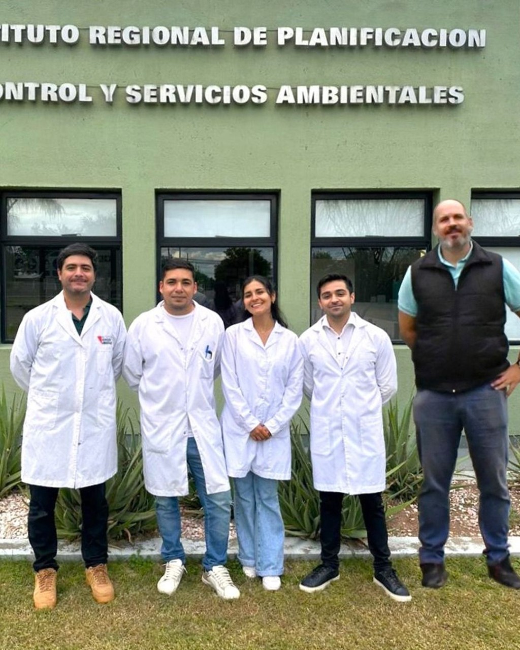  Distinguen al Instituto de Servicios Ambientales por la calidad de su laboratorio