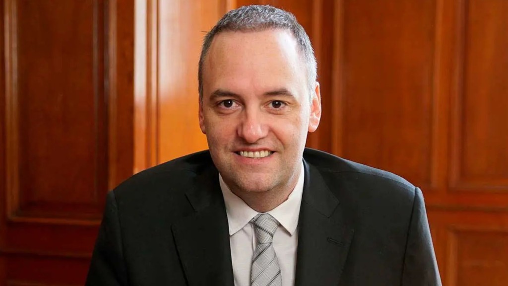 Diputados convocan a sesi&oacute;n especial para interpelar a Manuel Adorni por su patrimonio