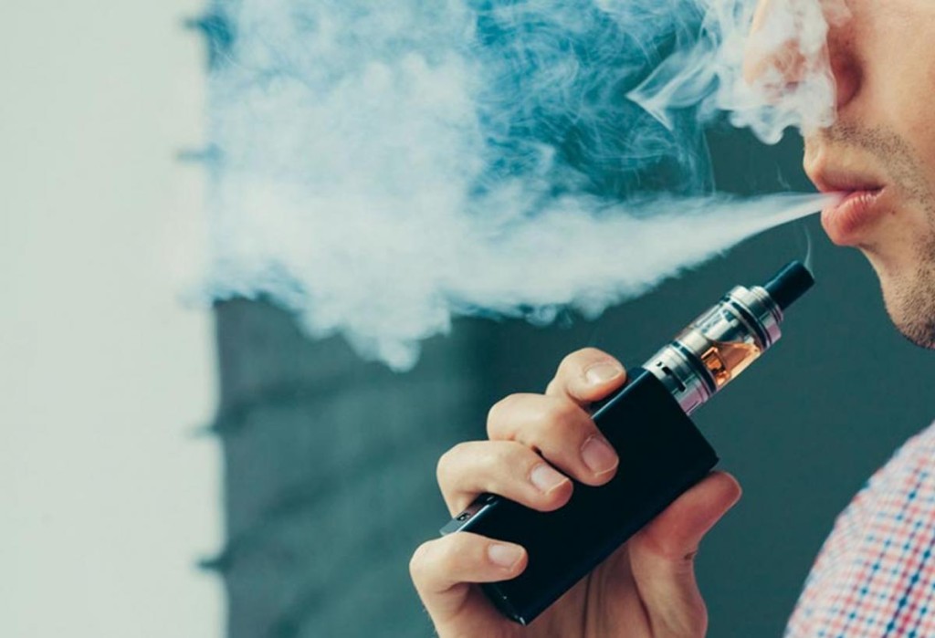 Restringuen el uso de vapers en capital 