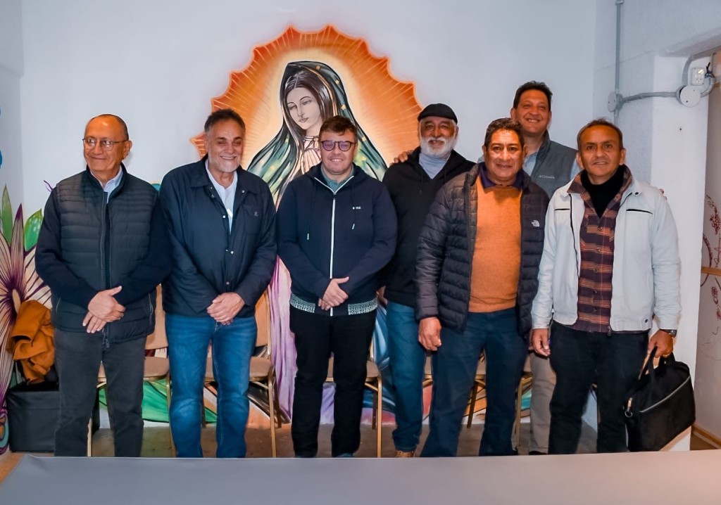 Avanza la regularizaci&oacute;n de tierras para productores frutihort&iacute;colas de "Las Parcelitas"