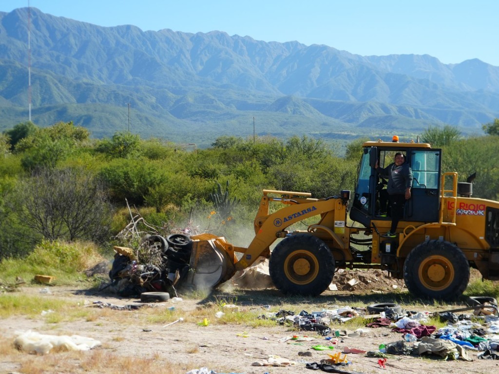 Recuperaci&oacute;n de un espacio verde en barrio Copegraf tras erradicar un basural