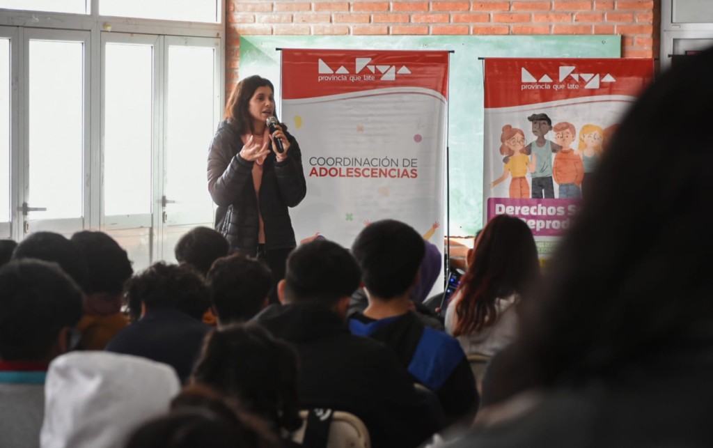 La Rioja expuso sus herramientas de gesti&oacute;n en salud adolescente