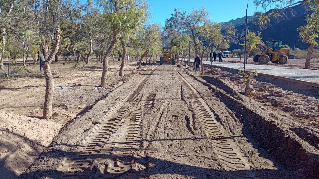 Vialidad Provincial sigue con tareas de conservaci&oacute;n y mejora vial en distintos departamentos