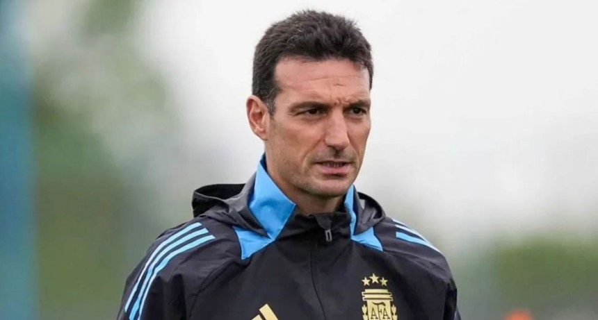 Scaloni apuesta a la renovaci&oacute;n en la prelista para el Mundial 2026