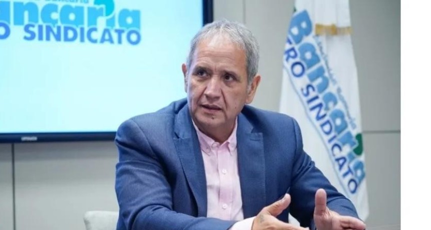 La Bancaria cerr&oacute; otra suba salarial y el sueldo inicial ya supera los $2,3 millones