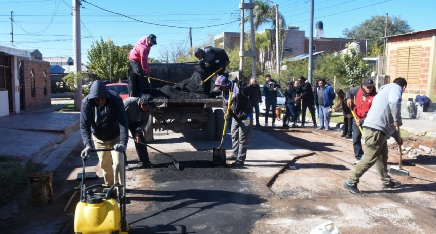 Armando Molina destac&oacute; que las obras se hacen &ldquo;con recursos propios&rdquo;