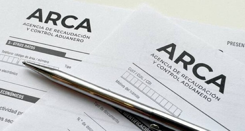 Milei apunta a generar m&aacute;s recursos con el aporte de los monotributistas
