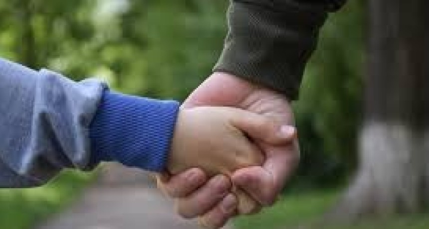 Convocan a familias riojanas para la adopci&oacute;n de dos hermanas de 6 y 11 a&ntilde;os