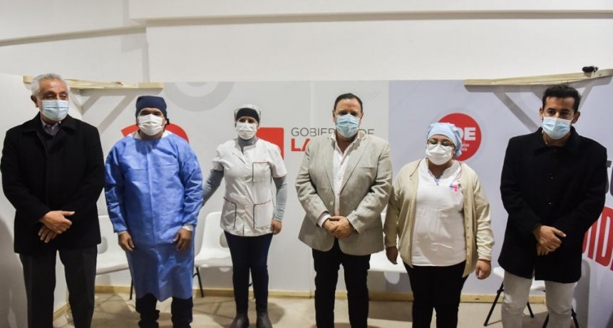 "La vacuna es una esperanza y una herramienta muy importante"