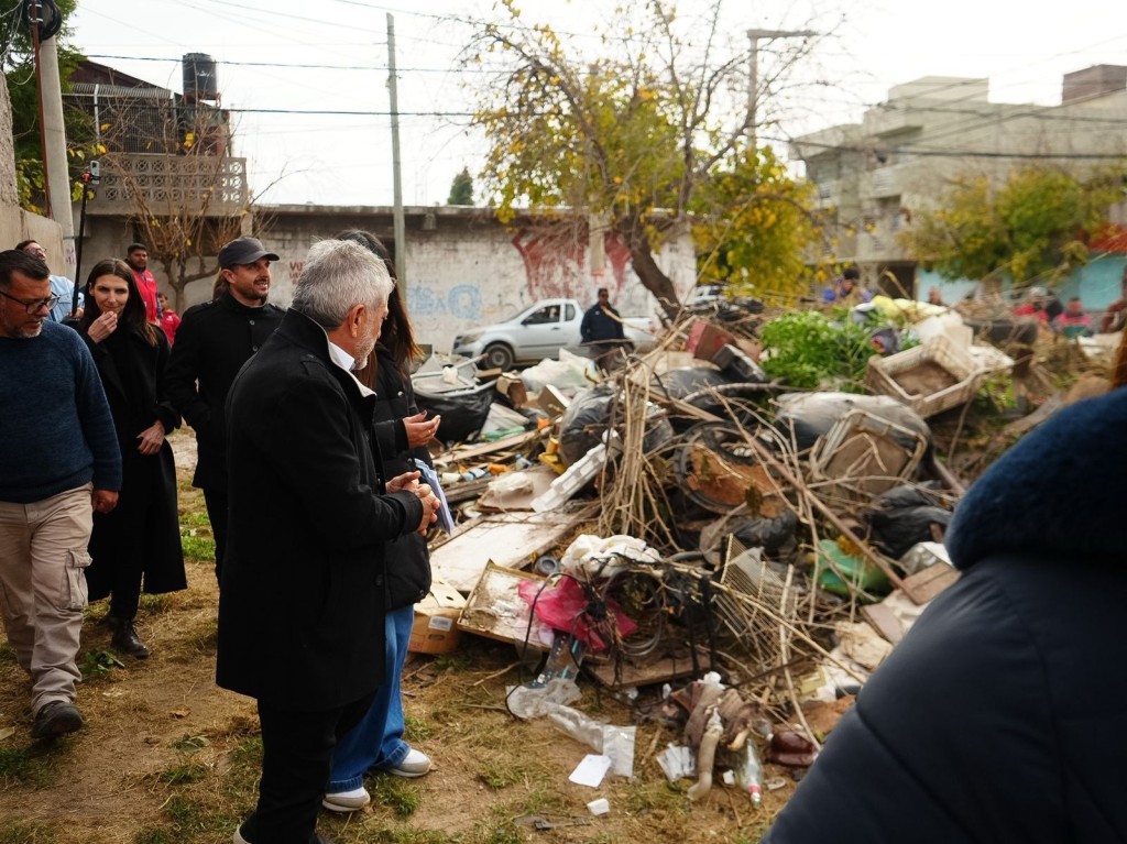 Avanza la lucha contra el dengue: completaron el descacharrado en barrio Evita