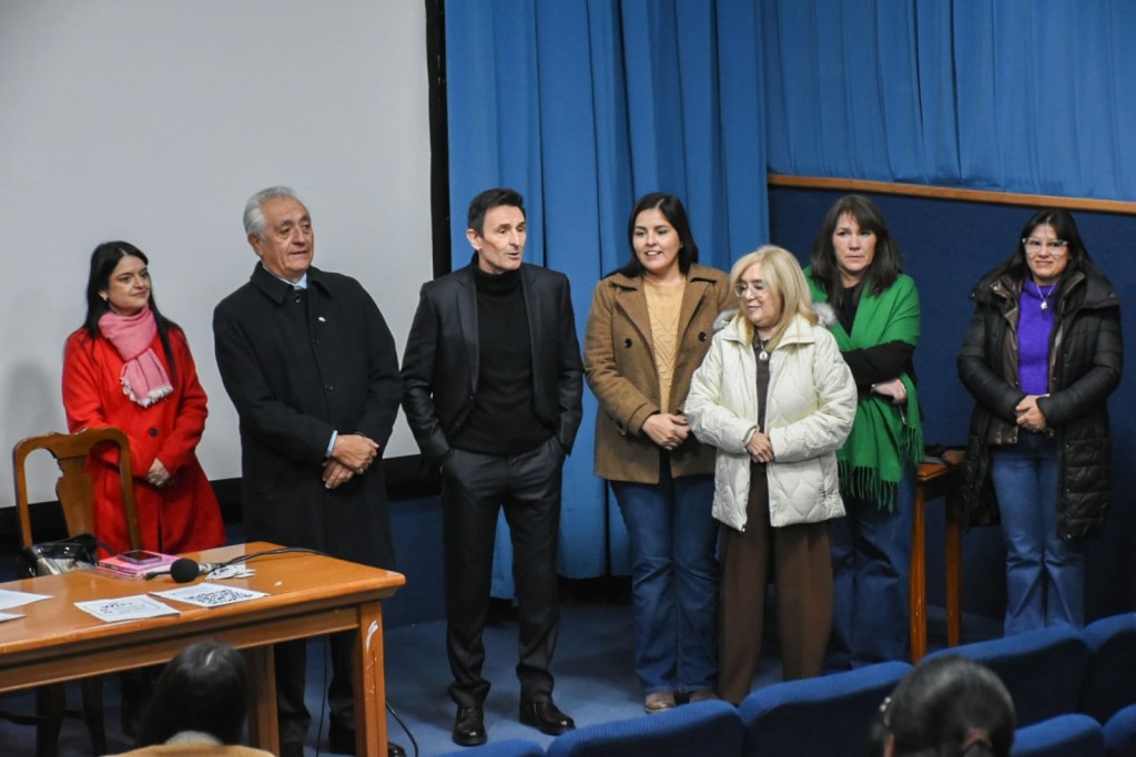La provincia fortalece las residencias de salud con financiamiento propio y un nuevo sistema digital de ingreso