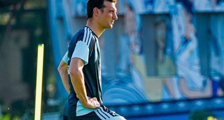 La Selecci&oacute;n argentina inici&oacute; su preparaci&oacute;n en Kansas bajo un intenso calor
