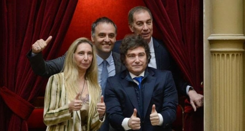 Golpe legislativo del oficialismo: la oposici&oacute;n no logr&oacute; el qu&oacute;rum y Adorni evit&oacute; el debate