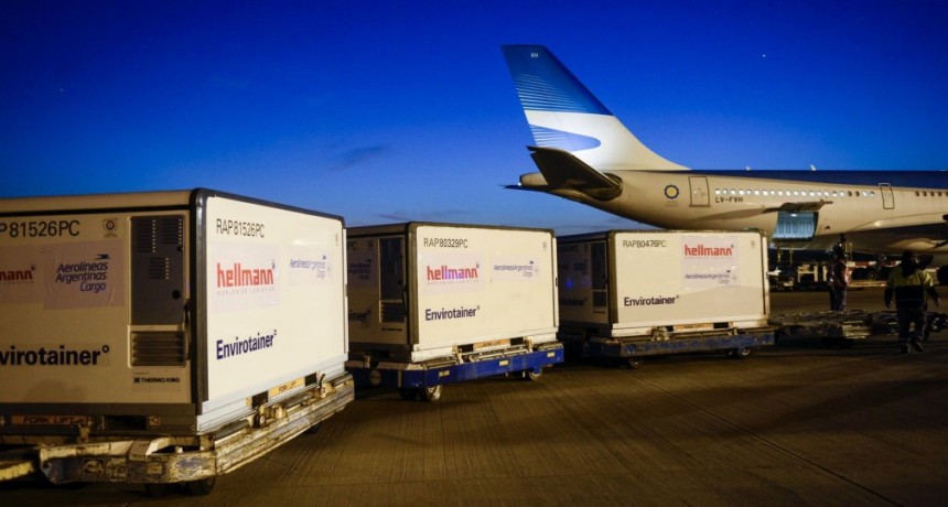 Llegaron 768 mil dosis de vacunas Sinopharm